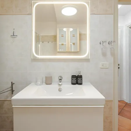 Hurban Apartments Barriera Trieste Exterior photo